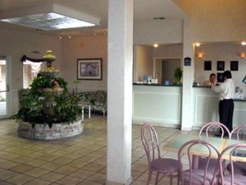 Econo Lodge Inn And Suites Eagle Pass Esterno foto